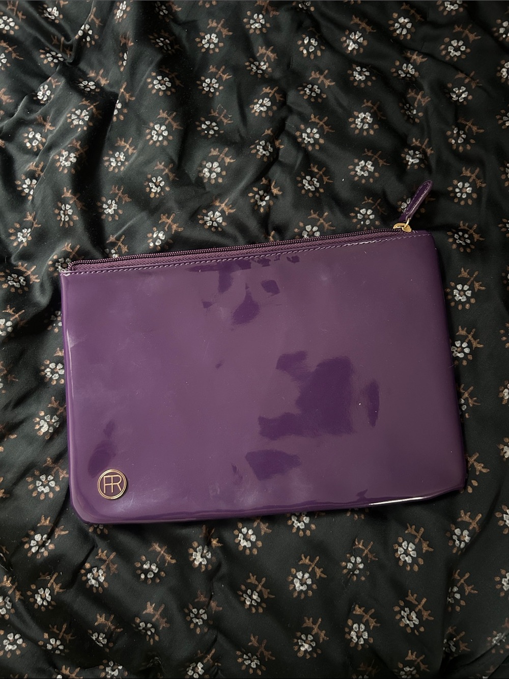 Felix Rey New York Patent Purple Pouch/Clutch Cheetah Interior